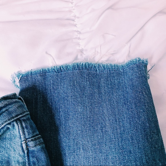 MADEWELL HIGH RISE SLIM BOYJEAN DISTRESSED - Picture 4 of 11